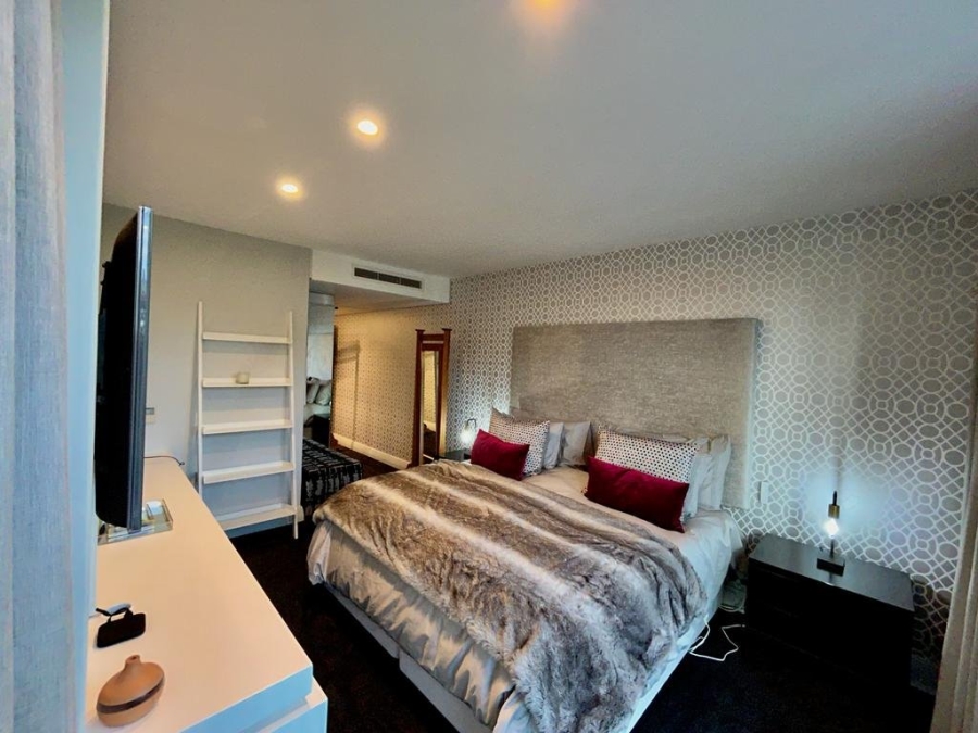 To Let 2 Bedroom Property for Rent in Mouille Point Western Cape